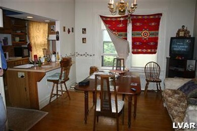 215 E Church St unit 2, Bethlehem, PA 18018 - photo 5