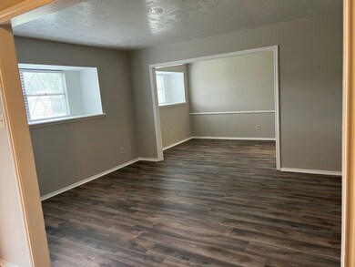 11902 Kirkway Dr, Houston, TX 77089 - photo 3