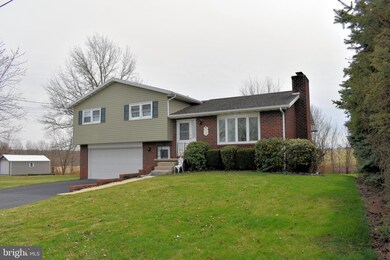 4160 Wilhelm Dr, Chambersburg, PA 17202 - photo 2