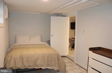 2121 N St NW unit 2, Washington, DC 20037 - photo 3