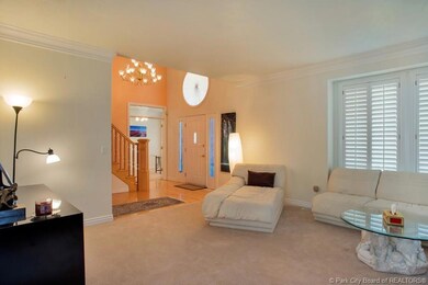 2120 E Willow Park Ln, Sandy, UT 84093 - photo 4