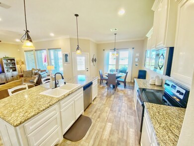 11018 Stallion Dr, Needville, TX 77461 - photo 4