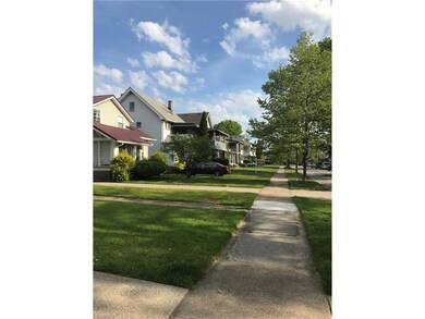 Quiet street ... and you can be on I-90 in one minute which is just around the corner.