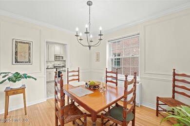 Town & Country Condos unit A34, Greenwich, CT 06830 - photo 3