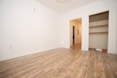 104 Thorndike St unit 2, Cambridge, MA 02141 - photo 4