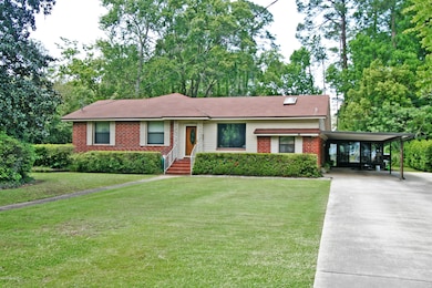 1906 East Rd, Jacksonville, FL 32216 - photo 2
