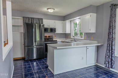 2201 12th Ave SE - MLS Size-17