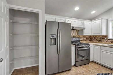 1900 Summerfield Ct SW, Albany, OR 97321 - photo 7