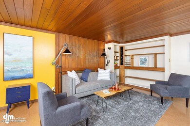 Living Room 20190605-DW-45208-SMALL