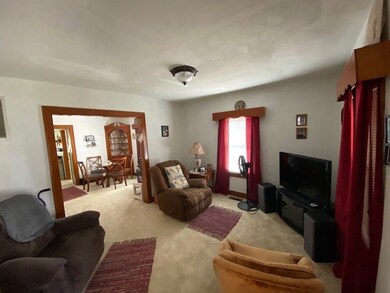 720 S 25th St, Mattoon, IL 61938 - photo 5
