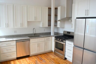 320 Lafayette St unit 2, Pawtucket, RI 02860 - photo 4