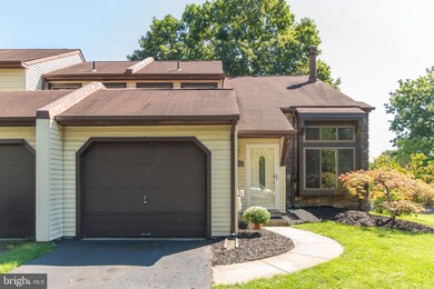 321 Milford Ct, Newtown, PA 18940 - photo 3