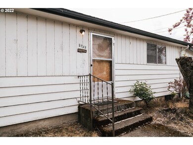 2731 E St, Hubbard, OR 97032 - photo 4