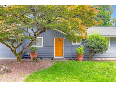 5835 Carman Dr, Lake Oswego, OR 97035 - photo 2