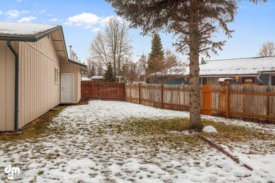 Back Yard_DMD_6698-SMALL
