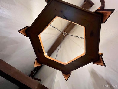 E6280 Snowdrift St unit 5, Ironwood, MI 49938 - photo 4