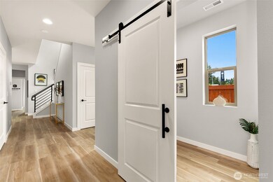 Picture of Model, Same Floorplan