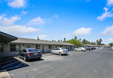 1744 W Glendale Ave unit 1, Phoenix, AZ 85021 - photo 2