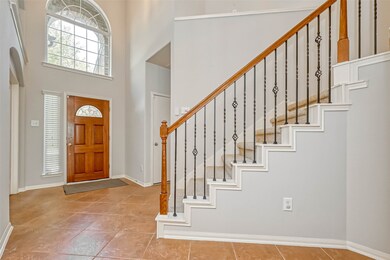 158 E Spindle Tree Cir, Spring, TX 77382 - photo 3