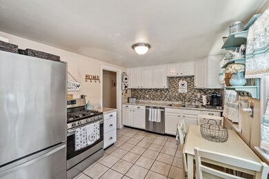 27 Frank Rd, North Weymouth, MA 02191 - photo 4