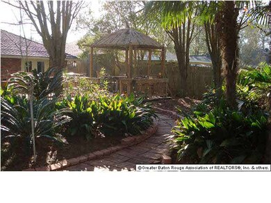 Pavestone Walkway to Cabana