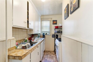 301 Ward St, Woonsocket, RI 02895 - photo 7