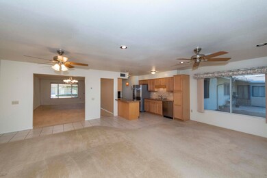 18641 N Conestoga Dr, Sun City, AZ 85373 - photo 6
