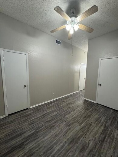 4608 Bennett Ave unit 106, Austin, TX 78751 - photo 2