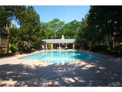 Such a relaxing setting - this pool is calling you