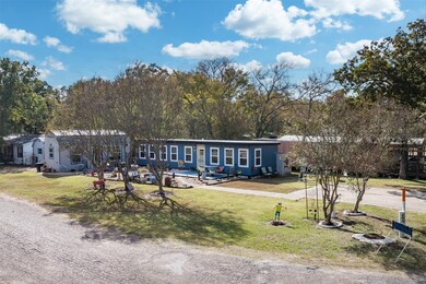 205 Scott Ln, Mabank, TX 75156 - photo 2