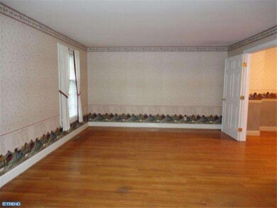 821 Wyngate Rd, Somerdale, NJ 08083 - photo 5