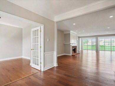 12875 Chorleywood Cir, Fishers, IN 46037 - photo 7