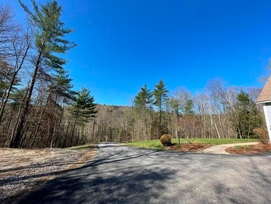 681 Hurricane Rd, Keene, NH 03431 - photo 5