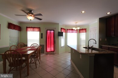 2545 James Monroe Cir, Herndon, VA 20171 - photo 4