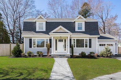 4 Ruby Ave, Marblehead, MA 01945 - photo 2