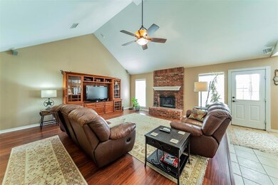 171 Meadow Brook Ct, Springtown, TX 76082 - photo 5