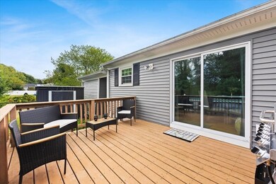 64 Midland Rd, Somerset, MA 02726 - photo 3