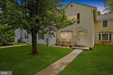 11419 Walpole Ct, Bowie, MD 20720 - photo 2