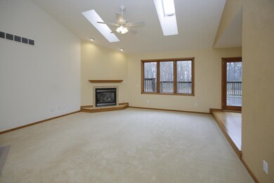 22913 bluejay-103