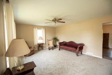 1004 Riverside Dr, Harrodsburg, KY 40330 - photo 3