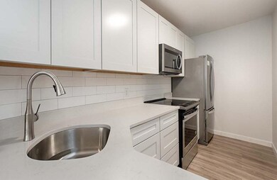 The Vicomte unit 215, Allston, MA 02134 - photo 7