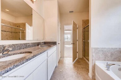 Belfort A-small-007-10-Master Bathroom-6