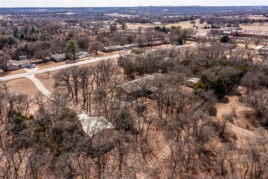 1000 Lee Ln, Azle, TX 76020 - photo 3