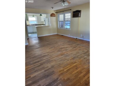 240 N Humbolt St, Canyon City, OR 97820 - photo 2