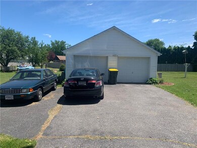 2727 Valley View Dr, Bath, PA 18014 - photo 5