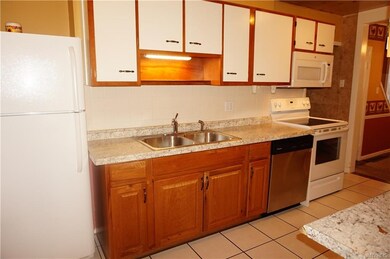 533 Euclid Ave, North Tonawanda, NY 14120 - photo 2