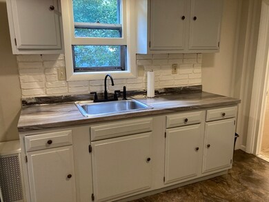 60 Auburn St unit 1, Chicopee, MA 01013 - photo 5