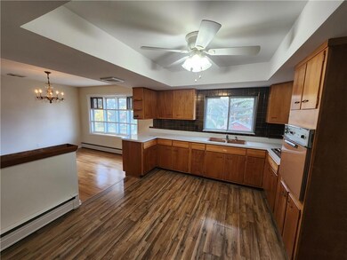 636 8th St, Whitehall, PA 18052 - photo 7