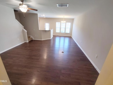 1013 Kudzu St, Durham, NC 27713 - photo 4