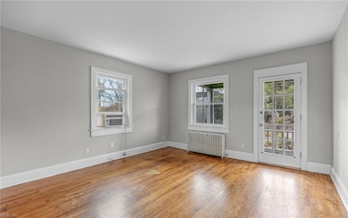 819 W 51st St unit 2, Norfolk, VA 23508 - photo 2